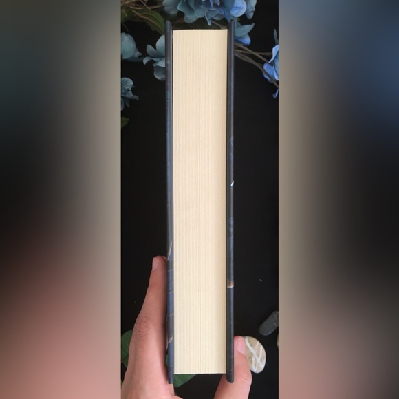 A Curse So Dark And Lonely - Cursebreakers Book 1 - By Brigid Kemmerer - Hc - Picture 6 of 8